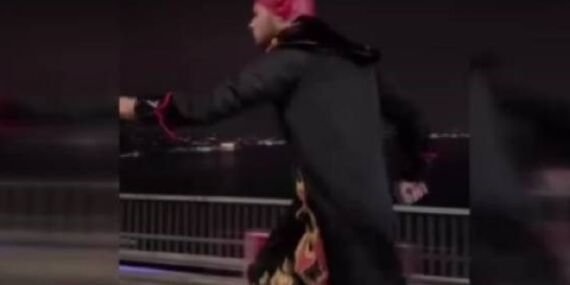 Şeytan kostümüyle 15 Temmuz Şehitler Köprüsü’nde koştu!