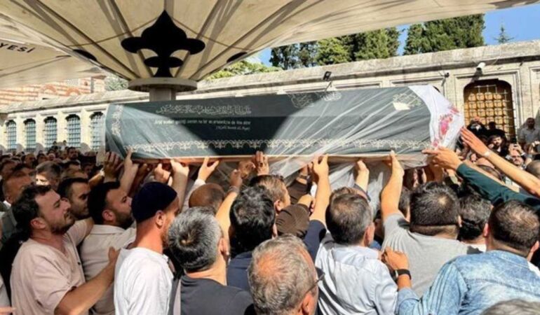 Surlarda vahşice katledilen İkbal Uzuner son yolculuğuna uğurlandı