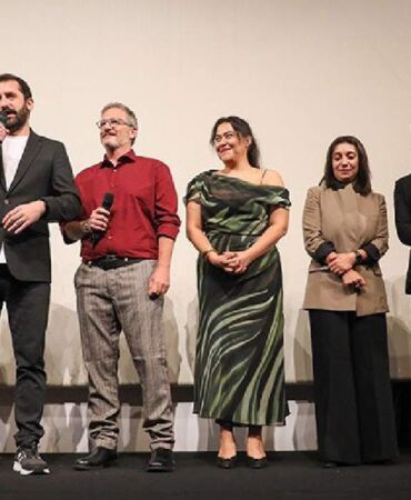 film gösterimi