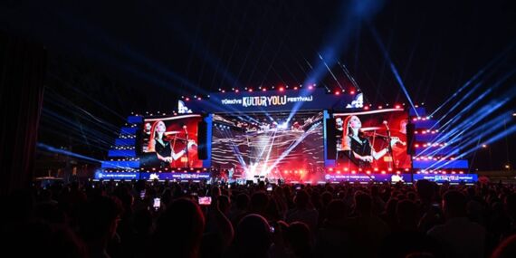 Kültür Yolu Festivali’nin yolu İzmir’e düştü!