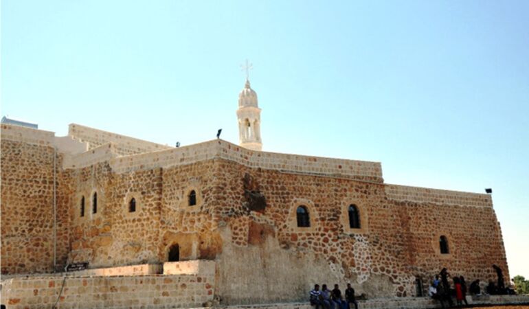 midyat meryem ana kilisesi
