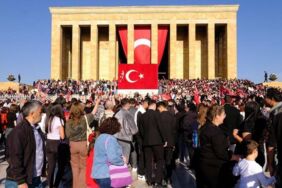 Anıtkabir’e yoğun ilgi! 29 Ekim'de Anıtkabir'i kaç kişi ziyaret etti