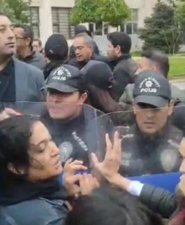 Batman Belediyesi'nde kayyum gerginliği İki Gözaltı
