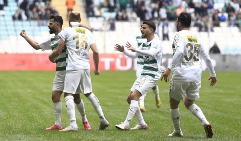 Bursaspor, hedefine ulaştı; hoş geldin Timsah!