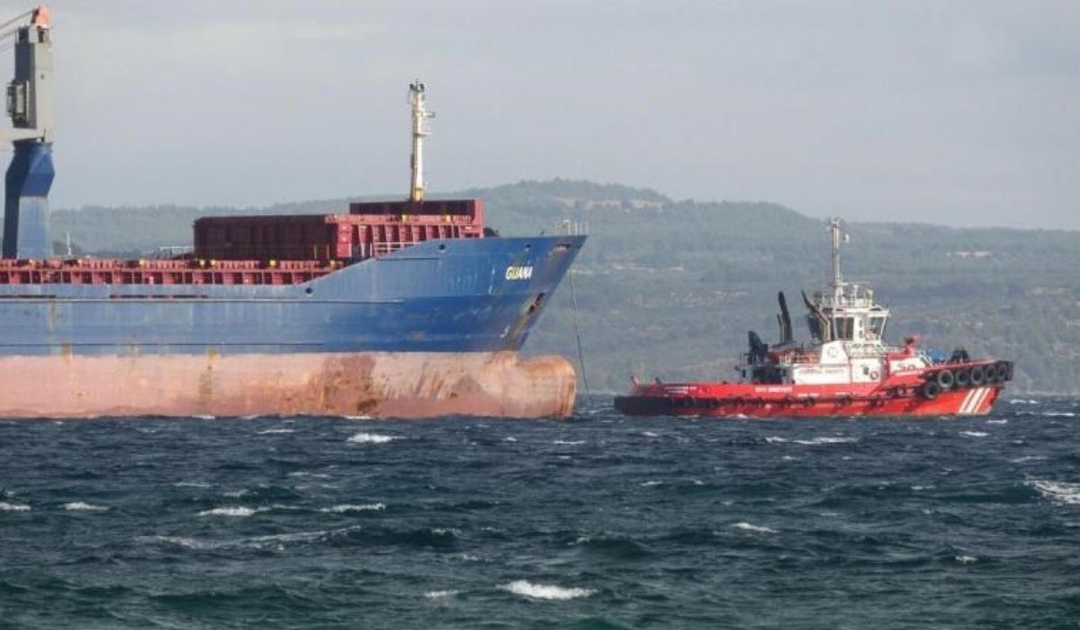 Çanakkale Boğazı'nda gemi arızası Çift yönlü olarak geçişlere kapatıldı