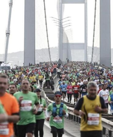 Dünyanın kıtalararası koşulan tek maratonu... 46. İstanbul Maratonu yarın koşulacak