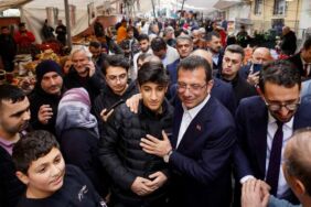 İBB, Emekli Pazar Desteği'ni hayata geçirdi Hangi şartlar aranacak