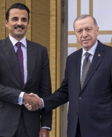Katar Emiri Al Sani Ankara'da resmi törenle karşılandı