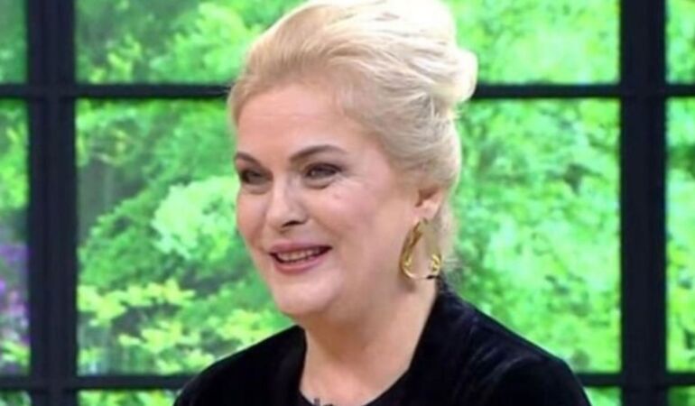 Nurseli İdiz aylık kazancını açıkladı 'Tiyatrodan iyi para kazanıyoruz