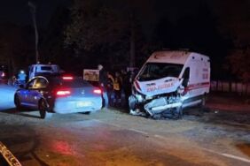 Sakarya'da feci kaza Ölü ve yaralılar var!
