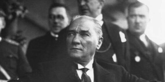 Ulu Önder Atatürk’ün ardından 87 yıl geçti: Siyasilerden ’10 Kasım’ mesajları