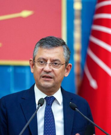 özgür özel anka
