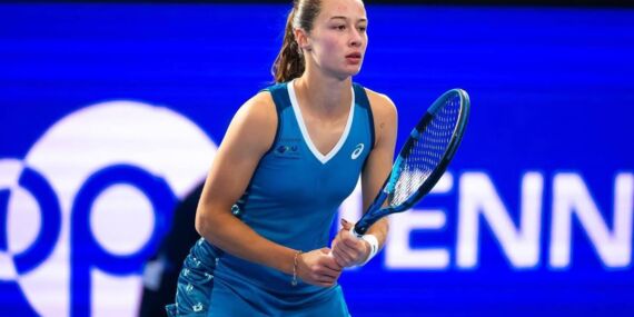 Zeynep Sönmez, Avustralya Açık elemelerinde final turuna yükseldi!