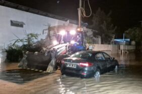 Bodrum'u sel vurdu Evler sular altında kaldı!