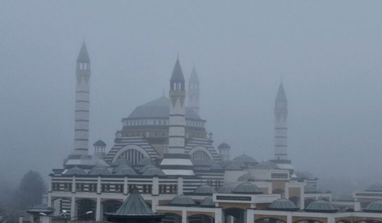 Diyarbakır'da yoğun sis Uçak seferleri iptal