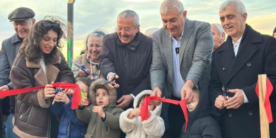 Fındıklı halkının katkılarıyla yapılan ‘İnsan Hakları Anıtı’ açıldı