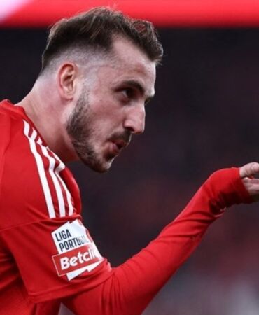 Portekiz’de Kerem Aktürkoğlu paniği! Rakip takımdan çarpıcı itiraf 'İki futbolcu çıkarabilecek olsaydım...