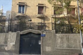 Son Dakika... Türkiye'nin Şam Büyükelçiliği'nde Türk bayrağı göndere çekildi!