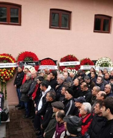 64 yaşında hayatını kaybeden gazeteci Deniz Arman son yolcuğuna uğurlandı