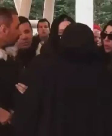 Ferdi Tayfur’a kızı Tuğçe Tayfur ve yeğeni Şirin Gözalıcı'dan çirkin veda Birbirlerine girdiler!
