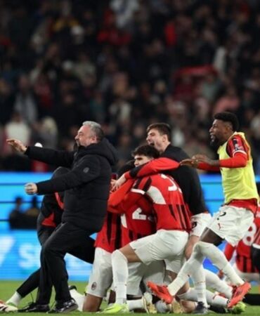 Milan'dan tarihi geri dönüş! Süper Kupa Finali'nde Inter'i 3-2 mağlup ettiler