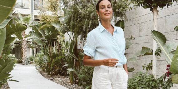 27 yıllık eşinden boşanan Arzum Onan’ın pozları gündem oldu: ‘Kim der 51 yaşında’