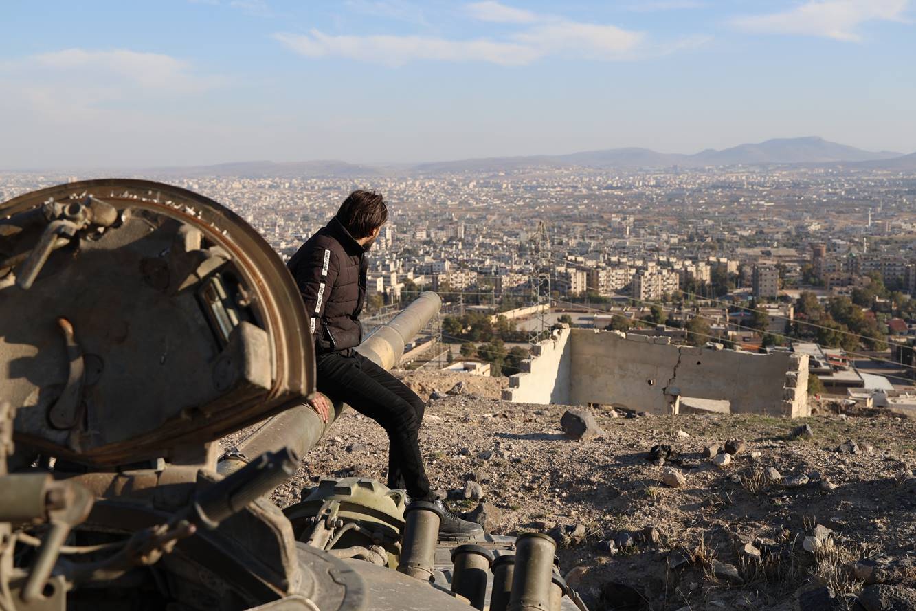 ESAD'IN HALKINA BOMBA YAĞDIRDIĞI 4. ZIRHLI TÜMEN GÖRÜNTÜLENDİ