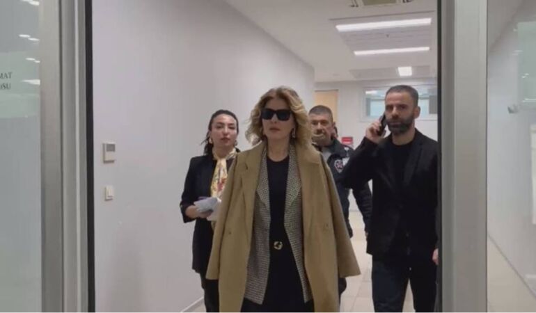 Aile Bakanlığı’ndan Gülben Ergen’e soruşturma: Polisler evine gitti!