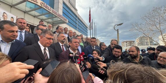 CHP’den bir toplu istifa daha: 5 belediye başkanı YENİ Parti’de