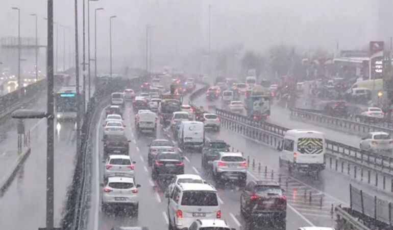 İstanbul'da yoğunluk yüzde 90'a ulaştı!