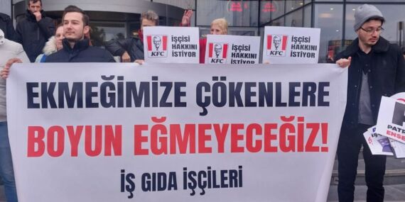 Karadeniz Bölgesi’ndeki KFC ve Pizza Hut işçileri Samsun’da eylemde