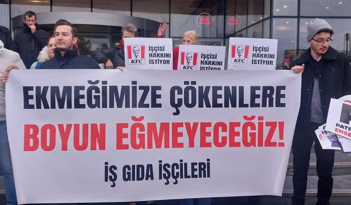 Karadeniz Bölgesi’ndeki KFC ve Pizza Hut işçileri Samsun’da eylemde