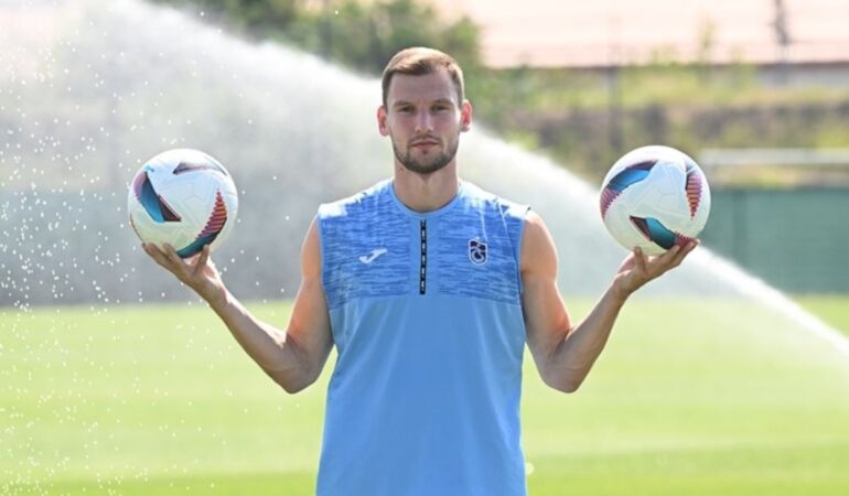 Trabzonspor oyuncusu Borna Barisic'in yeni adresi belli oldu