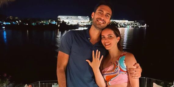 Ünlü oyuncu Almila Ada nişanlandı!