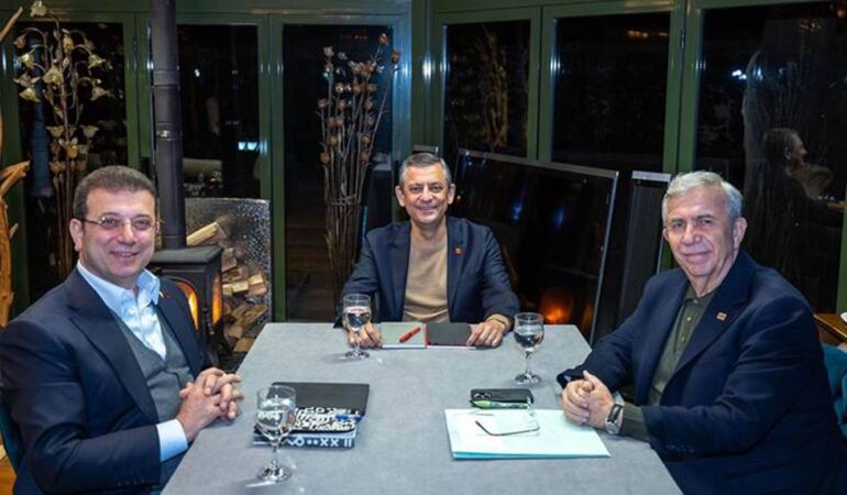 CHP’deki kritik toplantıdan ne karar çıktı?