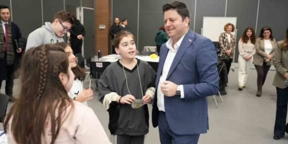 Kadıköy’de söz çocukların; Çocuk Meclisi’nde yaşanabilir kent önerisi!