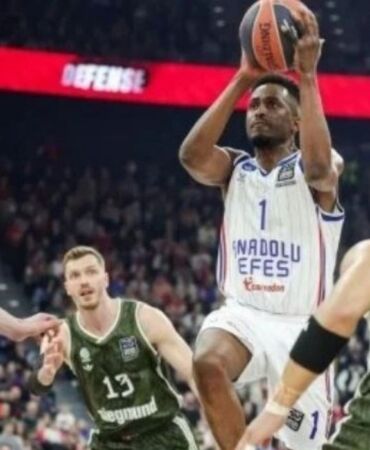 8 maç sonra zafer! Anadolu Efes, Bayern Münih'i deplasmanda 97-92 mağlup etti