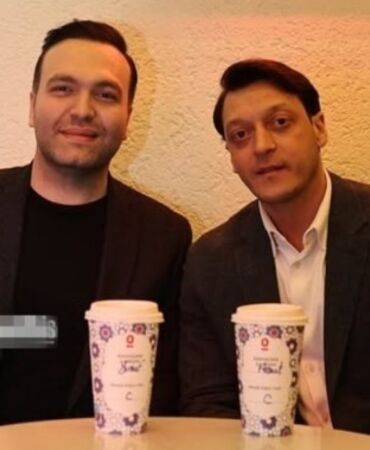 AKP'li Mesut Özil'den Espressolab'e destek 10 numara kahve paylaşımı gündem oldu