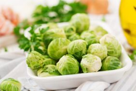 Brüksel lahanasının faydaları nelerdir Brüksel lahanası tüketmenin avantajları ve etkileri