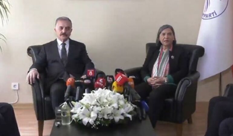 DEM Parti ve MHP ilk kez bayramlaştı