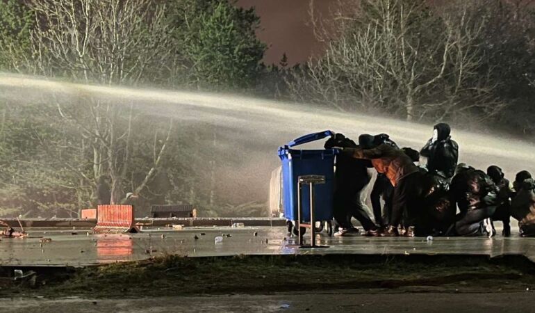 İzmir Dokuz Eylül Üniversitesi öğrencilerinden ODTÜ'lü öğrencilerine destek