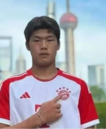Jiaxuan Guo