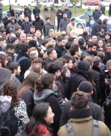 Kocaeli Üniversitesi’ndeki eylemde 2 -kişi yaralandı, 6 kişi gözaltına alındı