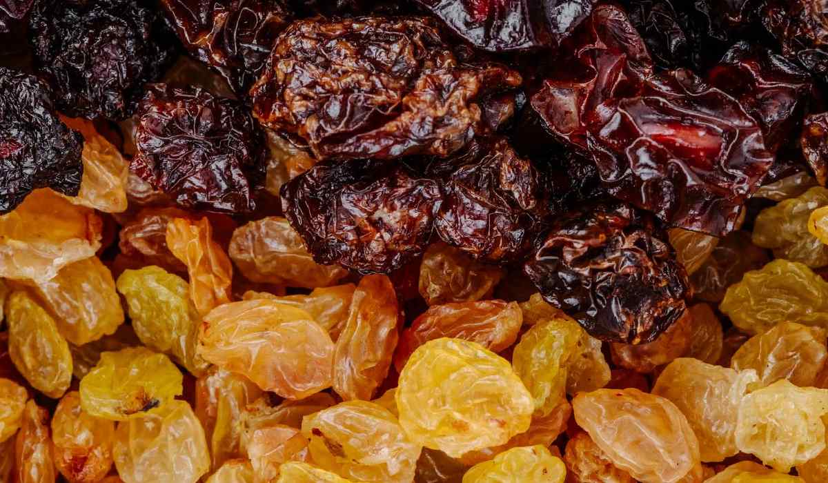 Kuru üzümün faydaları nelerdir Kuru üzüm tüketmenin avantajları ve etkileri