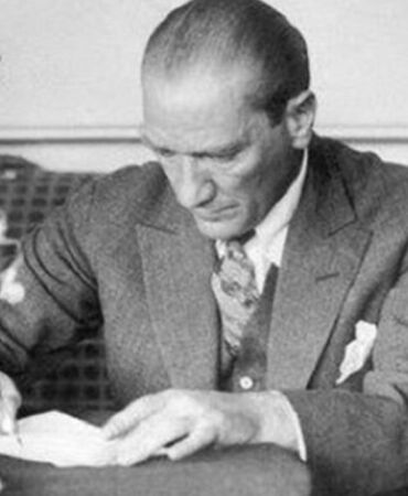 Mustafa Kemal Atatürk’ün görsel sanat alanında yaptığı değişimler