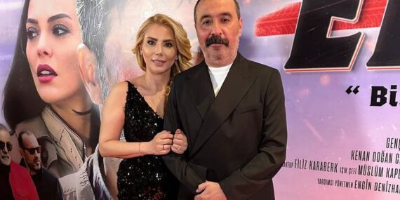 Sosyal medyadan müjdeledi: Mustafa Üstündağ baba oldu!