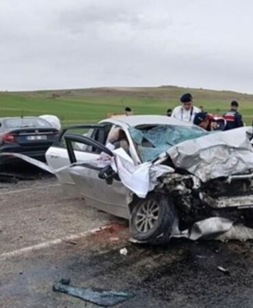 Ramazan Bayramı öncesi Ankara'da feci kaza 2’si çocuk 6 kişi hayatını kaybetti