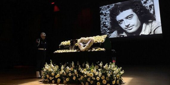 Usta sanatçı Edip Akbayram son yolculuğuna uğurlanıyor