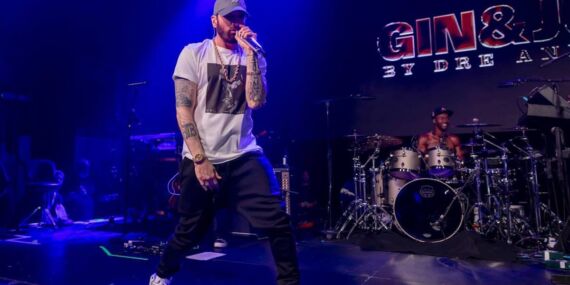 Eminem’in şarkıları sızdırıldı: Skandal sonrası FBI arama yaptı!