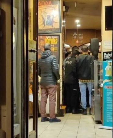 gittiği restoranda asansör boşluğuna düştü!
